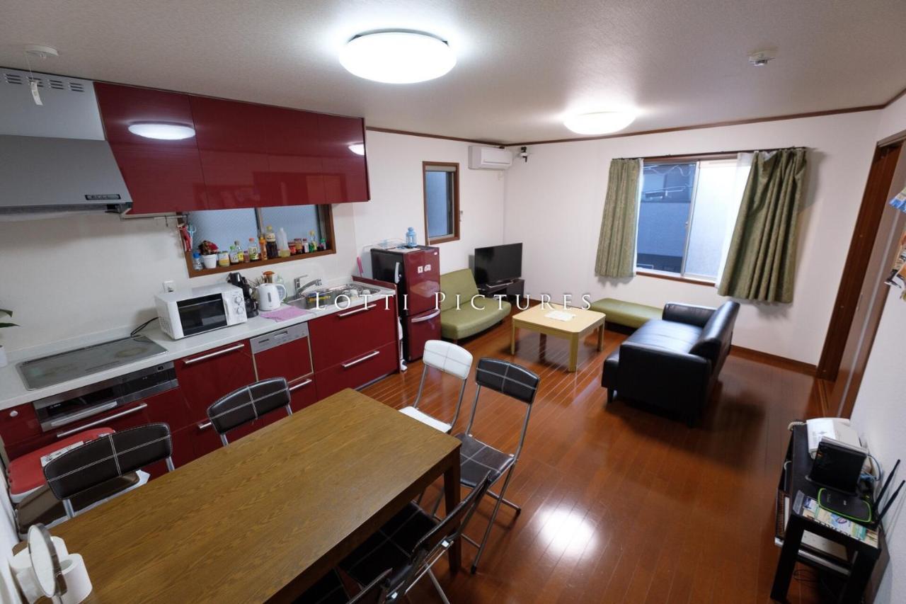 Tammy Hostel Villa Osaka Exterior photo